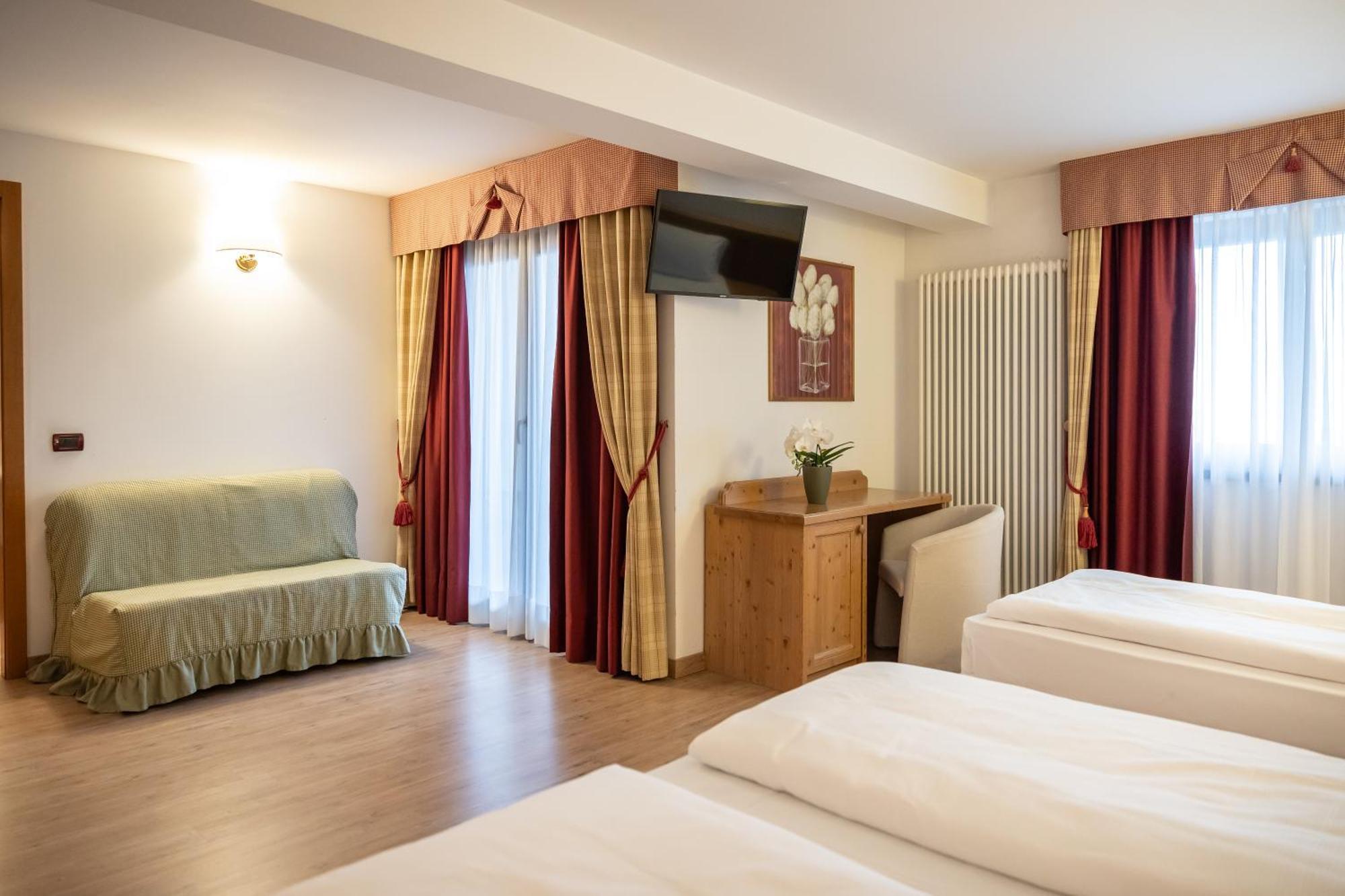 Golf Hotel Folgaria Εξωτερικό φωτογραφία